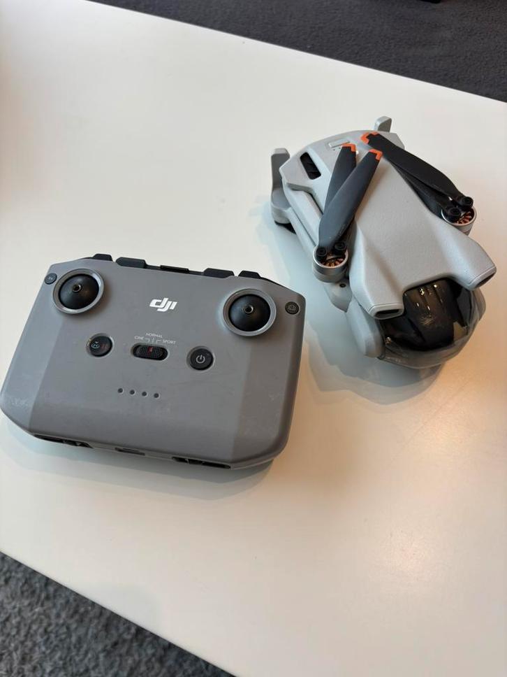 Dji mini 3, TV, Hi-fi & Vidéo, Drones, Comme neuf, Drone avec caméra, Enlèvement