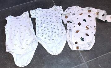 Baby kleding 3 rompers Zeeman 50-56 beschikbaar voor biedingen