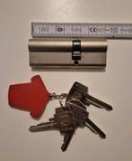 Cilinderslot met 4 sleutels, afmetingen 35 / 55 mm, Doe-het-zelf en Bouw, Hang- en Sluitwerk, Ophalen of Verzenden, Zo goed als nieuw