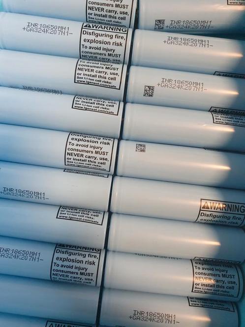 LG 18650 LGGBMH11865 3,2Ah INR 18650 MH1 batterijcellen, Boeken, Encyclopedieën, Zo goed als nieuw, Ophalen of Verzenden