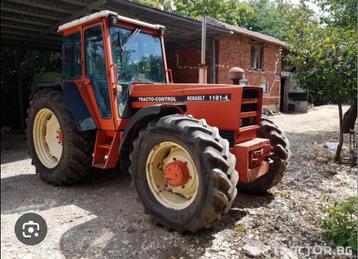 GEZOCHT Renault tractor beschikbaar voor biedingen