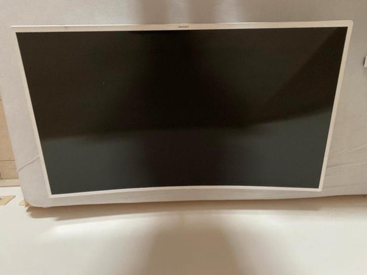 Samsung tv 43 inch + pootjes en beugel, Audio, Tv en Foto, Televisies, Gebruikt, LCD, 100 cm of meer, Samsung, 50 Hz, Smart TV