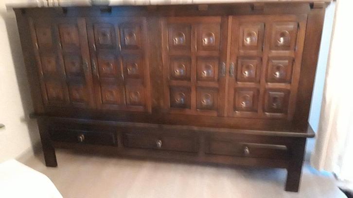 eetkamerkasten in eik, Huis en Inrichting, Kasten | Kleerkasten, Zo goed als nieuw, Met lade(s), Met deur(en), Met plank(en), Eikenhout