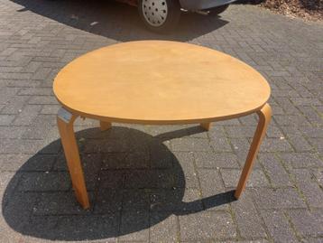 Salontafel te koop beschikbaar voor biedingen