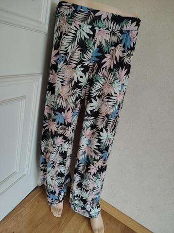 Flodder broek van Terra di siena   beschikbaar voor biedingen