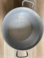 Ancienne passoir de cuisine vintage en aluminum, Ophalen, Gebruikt