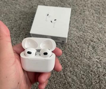 Airpods 3  beschikbaar voor biedingen