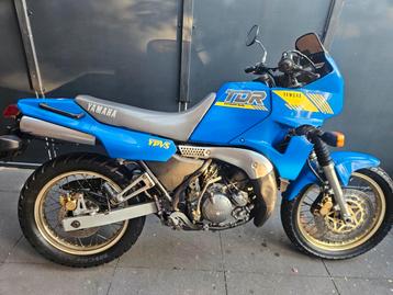 Yamaha TDR TDR250, type 3CK. Uit 1988.