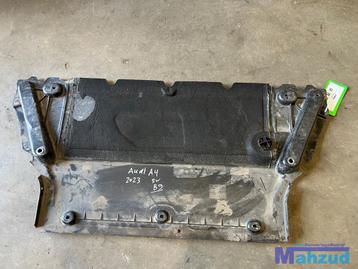 AUDI A4 B9 AVANT Motorscherm plaat bodemplaat 8W0863821E 202 beschikbaar voor biedingen