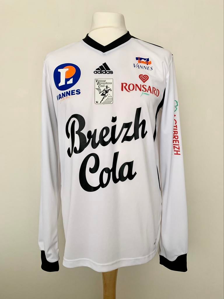 Vannes Olympique Club 2009-2010 home Diguiny match worn, Maat M, Ophalen of Verzenden, Zo goed als nieuw, Shirt