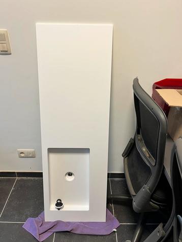 Nieuwe lavabo beschikbaar voor biedingen
