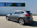 BMW X1 1.5iA xDrive25e PHEV, Auto's, Stof, 5 zetels, SUV of Terreinwagen, Zilver of Grijs