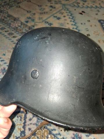 Duitse helm met binnenhelm. beschikbaar voor biedingen