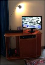 Tv-kast - zoekt nieuwe thuis - Hout - L120 x D60 x H90, TV- en Audio kast, Gebruikt, Ophalen