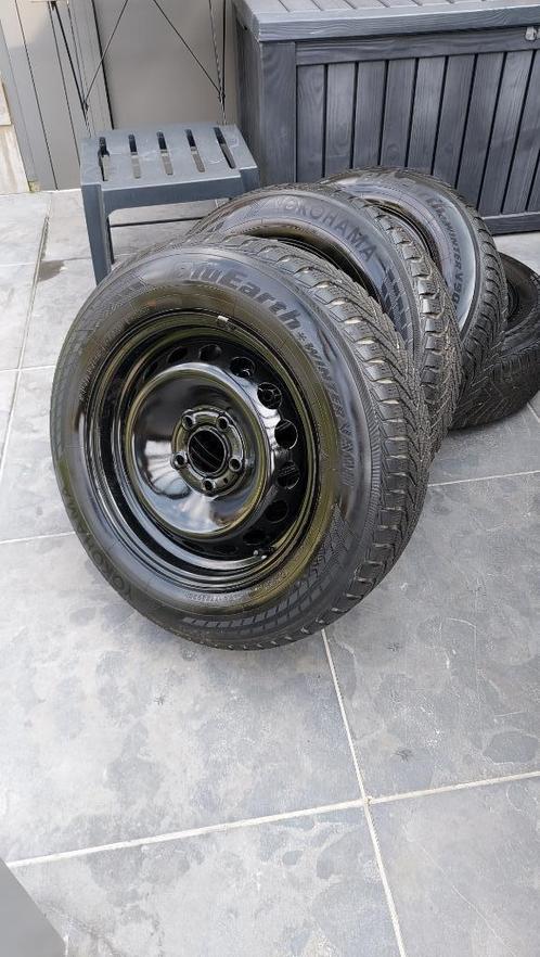 VELGEN 15" VOLVO V70 5X108  M+S BANDEN ZEER GOEDE STAAT, Auto-onderdelen, Banden en Velgen, Band(en), All Season, 15 inch, 195 mm