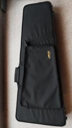 Stevige gitaar kist gitaar case pro tec, Ophalen, Zo goed als nieuw