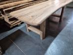Massief eiken boomstamtafel tuintafel kloostertafel, Huis en Inrichting, Ophalen