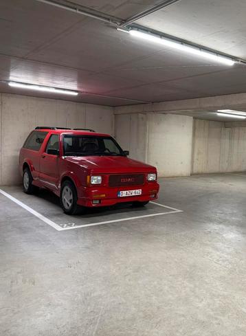 Ruime Parkeerplaats, garage te huur - stalling oldtimer - beschikbaar voor biedingen