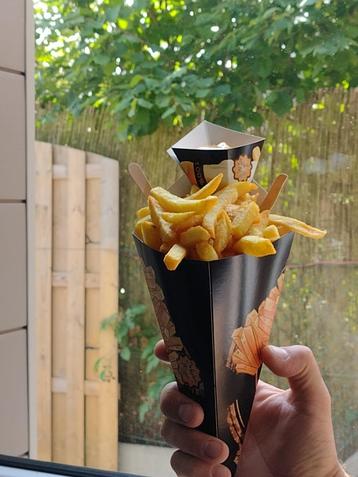 Frietkegels  beschikbaar voor biedingen