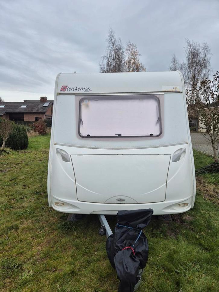 Sterckeman caravan, Caravans en Kamperen, Caravans, Particulier, Sterckeman, Vast bed, Koelkast, Mover, Ophalen