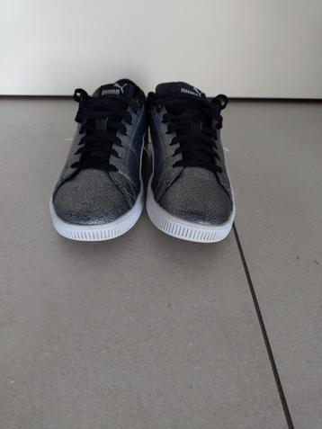 Sneakers van Puma  beschikbaar voor biedingen