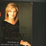 Koningin Noor van Jordanië memoires arena 414 blz, Ophalen of Verzenden, Zo goed als nieuw