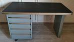 Bureau, Ophalen, Bureau