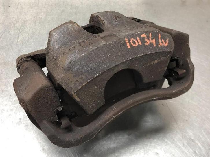 REMKLAUW LINKS VOOR ABS Toyota Prius Plus (ZVW4) (01-2011/-), Auto-onderdelen, Remmen en Aandrijving, Toyota, Gebruikt