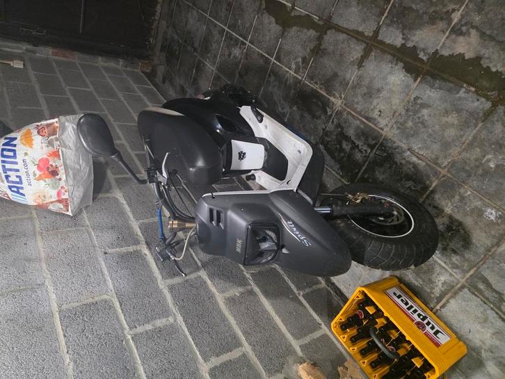 MBK BOOSTER NAKED, Motoren, Tuning en Styling, Ophalen