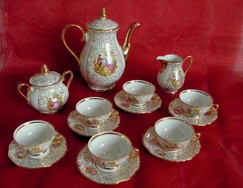 Antiek romantisch koffieservies, Antiek en Kunst, Antiek | Servies compleet, Ophalen of Verzenden