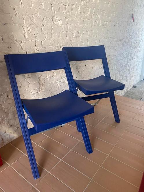 Vintage ikea klapstoel Niels Gammelgaard, Huis en Inrichting, Stoelen, Gebruikt, Twee, Kunststof, Metaal, Blauw, Ophalen