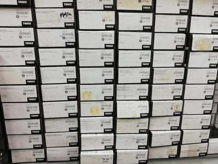 Thule kits vanaf 25€ +-3000 op stock ook zeldzame kitjes!, Auto diversen, Dakdragers, Nieuw, Ophalen of Verzenden