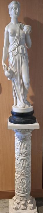 jeugd vrouwelijk Grieks Romeins standbeeld made in italy, Ophalen
