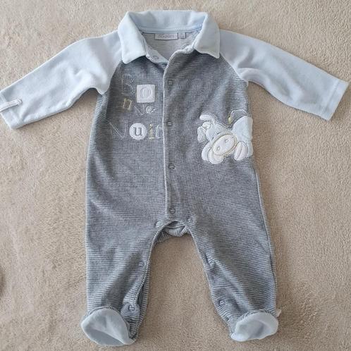 Pyjama grenouillère velours gris/bleu ciel - T62 - Noukie's, Enfants & Bébés, Vêtements de bébé | Taille 62, Comme neuf, Garçon