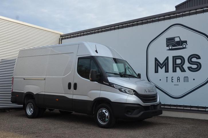 Iveco Daily 35C21- HiMatic- L3H2-ACC-Camera-Nieuw- 44990+BTW, Auto's, Bestelwagens en Lichte vracht, Bedrijf, Te koop, ABS, Achteruitrijcamera