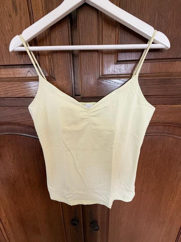 Camaïeu lichtgele top — Maat L (T3), Kleding | Dames, Topjes, Zo goed als nieuw, Maat 42/44 (L), Geel, Ophalen of Verzenden