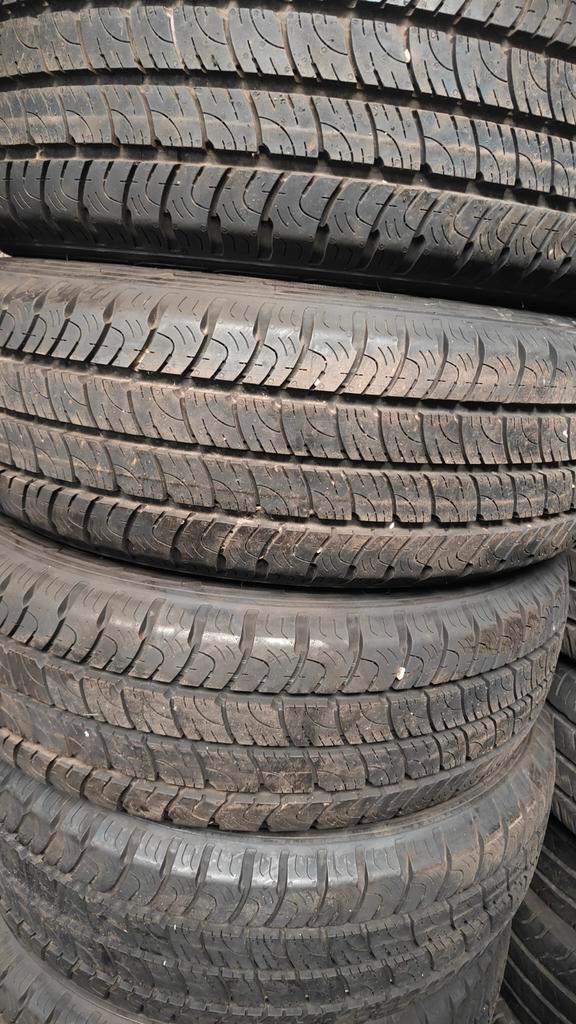 205/65r16c 205/65/r16c 205/65 r16c Goodyear 50€per stuk, Auto-onderdelen, Vrachtwagen-onderdelen, Ophalen of Verzenden