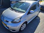 Toyota Aygo 1.0-12V Comfort 3drs, Voorwielaandrijving, 4 zetels, Stof, Zwart