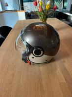 Helm vespa, Ophalen