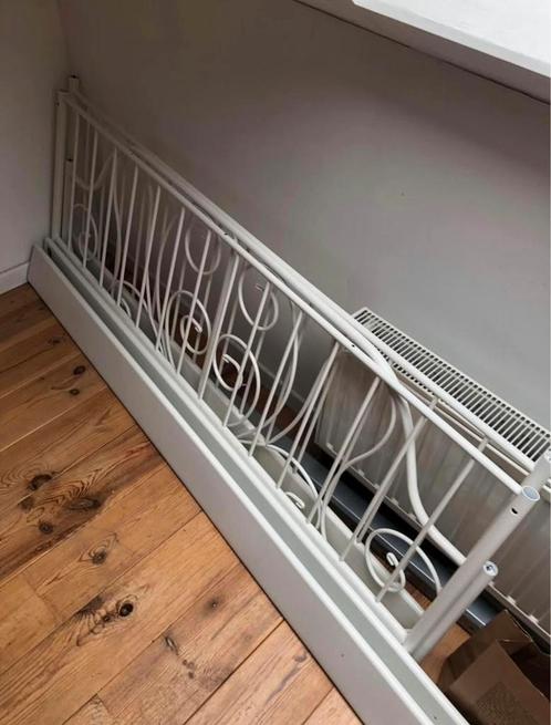 Ikea leirvik wit metaal bedframe 160x200 cm, Huis en Inrichting, Slaapkamer | Bedden, Zo goed als nieuw, Tweepersoons, 160 cm