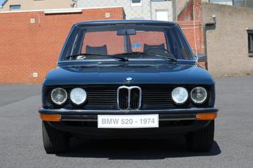 BMW 520a - E12 - 1974, 4 portes, Bleu, Automatique, Particulier