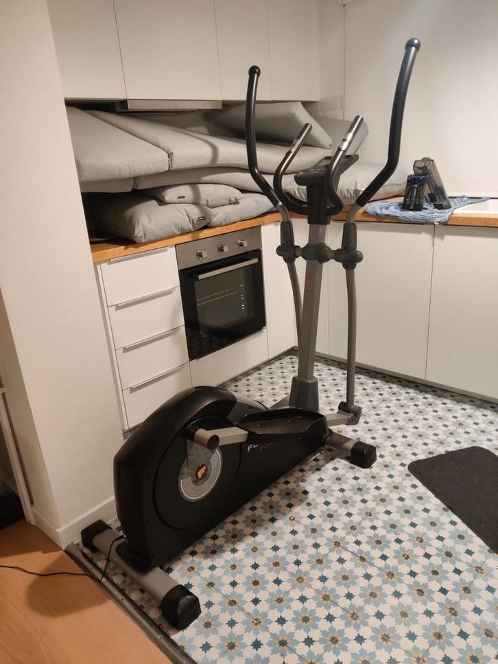 Crosstrainer Focus Fitness Fox 3, Sport en Fitness, Fitnessapparatuur, Zo goed als nieuw, Crosstrainer, Ophalen