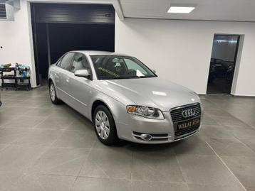AUDI A4 BENZINE 1.6 MOTOR 85.000 KM/CARPLAY/NIEUW STAAT beschikbaar voor biedingen