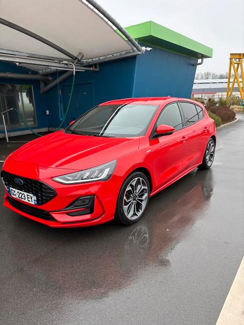 FORD FOCUS 1.0 EcoBoost 155 SS mHEV ST-Line-stijl, Auto's, Ford, Particulier, Focus, Hybride Elektrisch/Benzine, Berline, 5 deurs