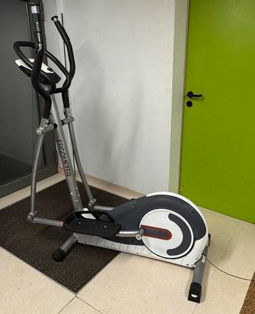 Kwalitatieve crosstrainer  beschikbaar voor biedingen