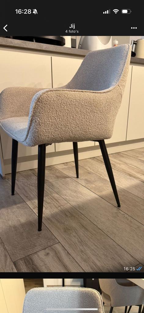 4 eetkamer stoelen teddy stof in gebroken wit/licht beige, Huis en Inrichting, Stoelen, Zo goed als nieuw, Stof, Wit, Ophalen