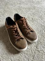 LV leder schoenen, Ophalen, Bruin, Nieuw, Sneakers