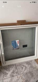 Velux   raam 114x118, Doe-het-zelf en Bouw, Ophalen, Nieuw