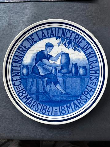 Charles Catteau : jubileum-bord beschikbaar voor biedingen