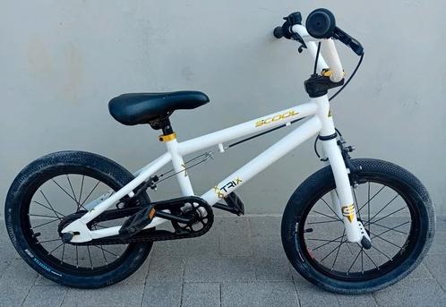 Kinderfiets BMX Scool XtriX 16inch NIEUWPRIJS  289€ 🚴‍♂️, Fietsen en Brommers, Fietsen | Crossfietsen en BMX, Zo goed als nieuw